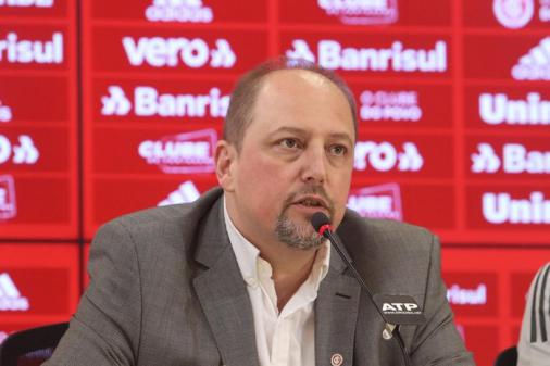 Presidente do Internacional reclama de provocações do Caxias e mostra confiança no trabalho de Mano